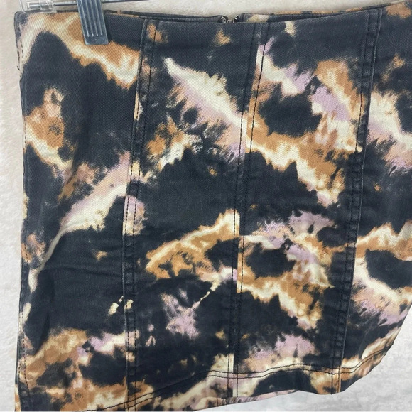 Free people Midnight bleach dyed denim mini skirt women’s size 0 - Picture 7 of 9